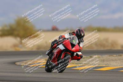 media/Dec-17-2022-SoCal Trackdays (Sat) [[224abd9271]]/Turn 15 (155pm)/